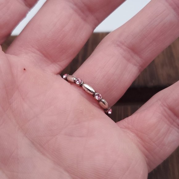 Size 7 925 Sterling Silver Cute Pink Crystals Ring - Picture 3 of 7